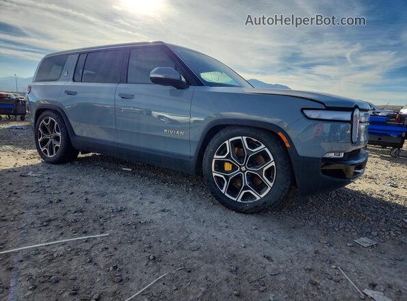 7PDSGABL1NN002845 2022 RIVIAN R1S Серый Передняя правая четверть