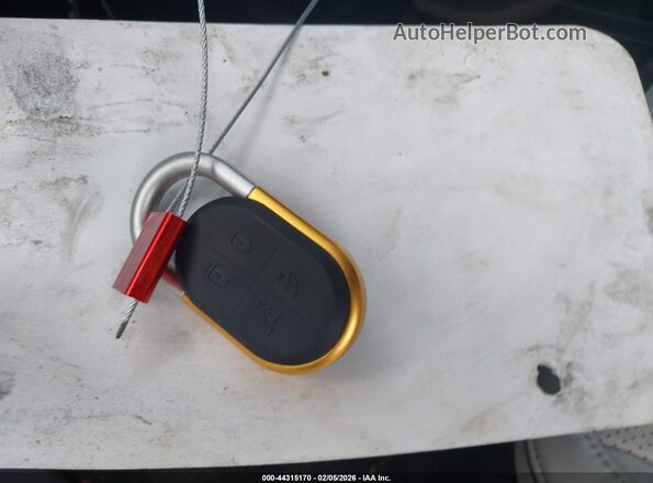 7PDSGABL2PN020256 2023 RIVIAN R1S Синий Вид панели приборов
