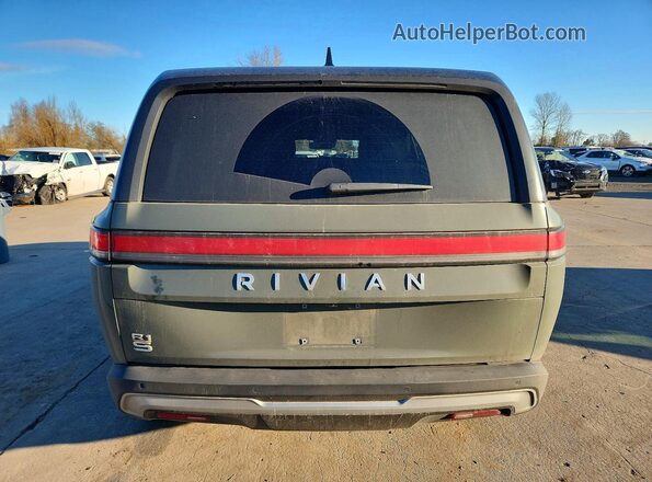 7PDSGABL9NN001488 2022 RIVIAN R1S Green Rear view