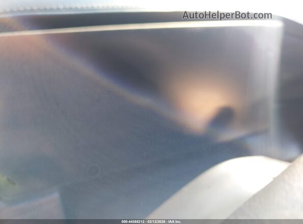 7PDSGBBA9SN054322 2025 RIVIAN R1S Silver 