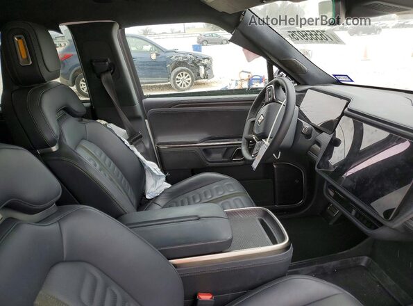 7PDSGBBAXPN022163 2023 RIVIAN R1S White Widok wnętrza z przodu