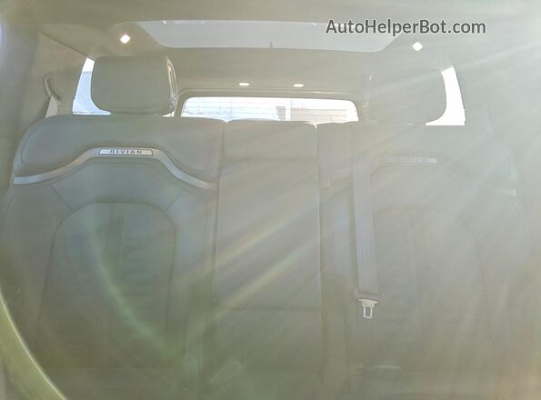 7PDSGCBA4RN032468 2024 RIVIAN R1S Green Vista de los asientos traseros