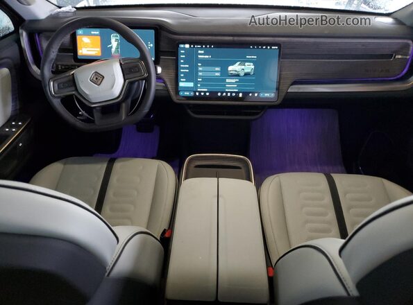 7PDSGCBA8TN079297 2026 RIVIAN R1S Gray Вид панелі приладів