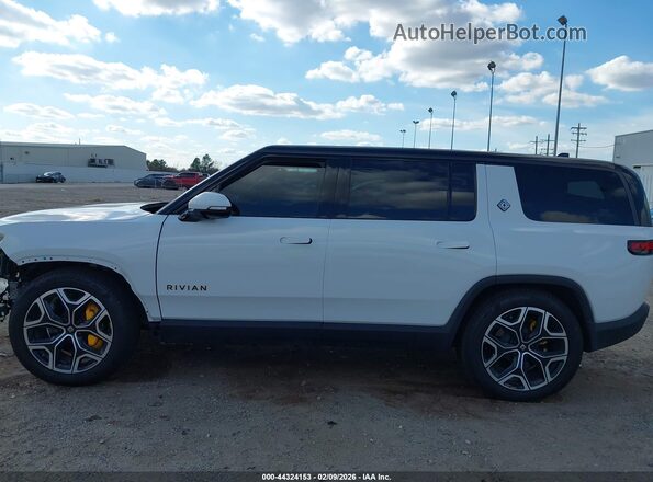 7PDSGCBPXSN057904 2025 RIVIAN R1S White 