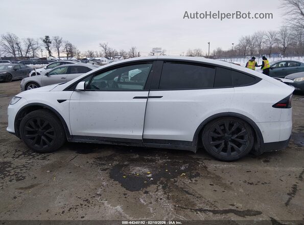 7SAXCAE51NF356436 2022 TESLA MODEL X White Вид задньої частини салону