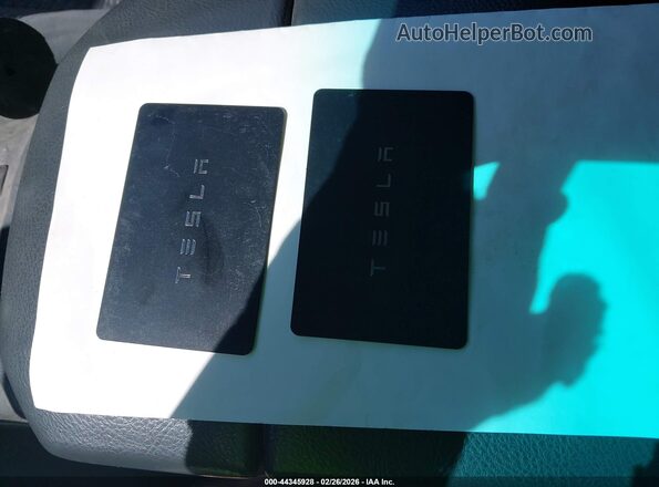 7SAXCAE52PF425296 2023 TESLA MODEL X Black Առջևի վահանակի տեսք