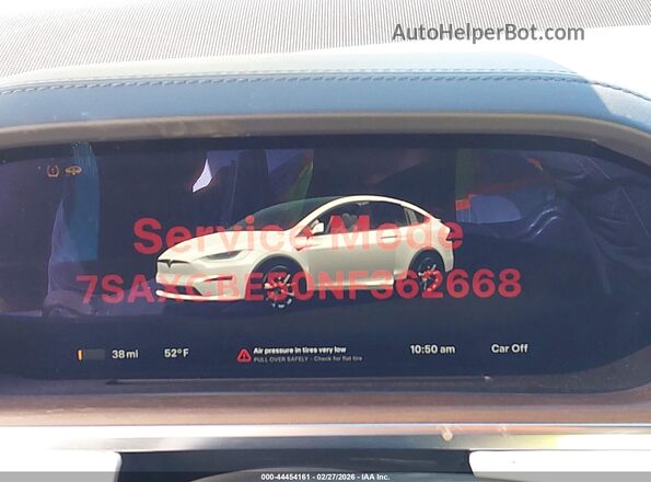 7SAXCBE50NF362668 2022 TESLA MODEL X White Rear seats view