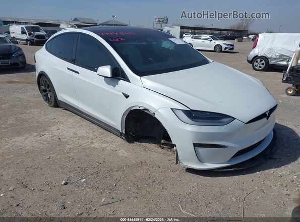 7SAXCBE50PF402413 2023 TESLA MODEL X Белый Вид спереди