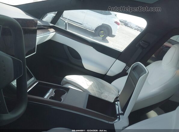 7SAXCBE50PF402413 2023 TESLA MODEL X Белый 