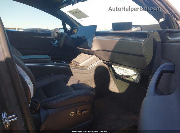 7SAXCBE63NF359143 2022 TESLA MODEL X Black Front interior view