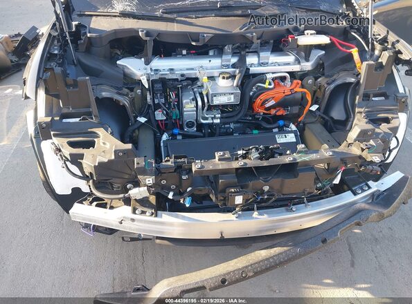 7SAXCBE63TF477867 2026 TESLA MODEL X Gray Widok z przodu