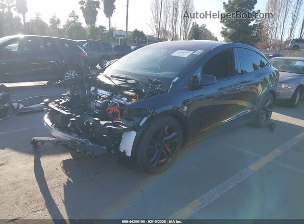 7SAXCBE63TF477867 2026 TESLA MODEL X Gray Przód lewy