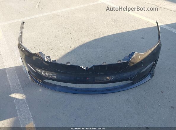 7SAXCBE63TF477867 2026 TESLA MODEL X Gray Widok deski rozdzielczej