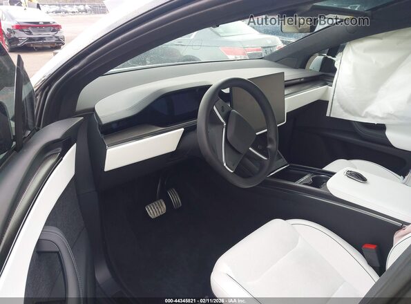 7SAXCBE67TF478665 2026 TESLA MODEL X White წინა სალონის ხედი