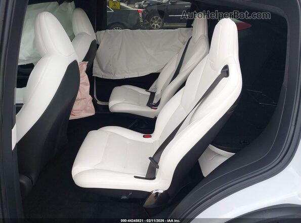 7SAXCBE67TF478665 2026 TESLA MODEL X White VIN კოდის სტიკერის ხედი