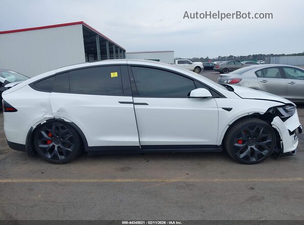 7SAXCBE67TF478665 2026 TESLA MODEL X White უკანა სალონის ხედი