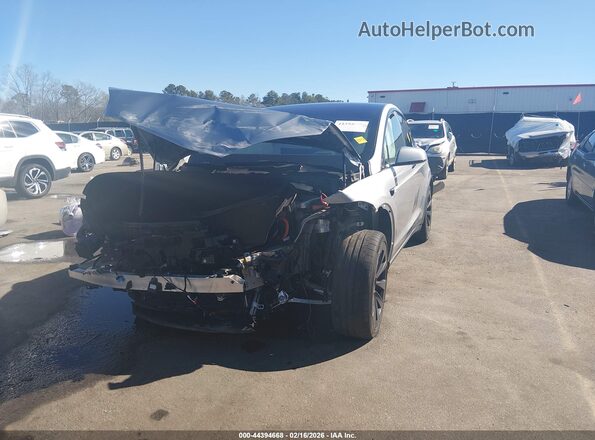 7SAXCBE69RF453873 2024 TESLA MODEL X Silver Front left