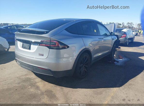 7SAXCBE69RF453873 2024 TESLA MODEL X Silver Rear right