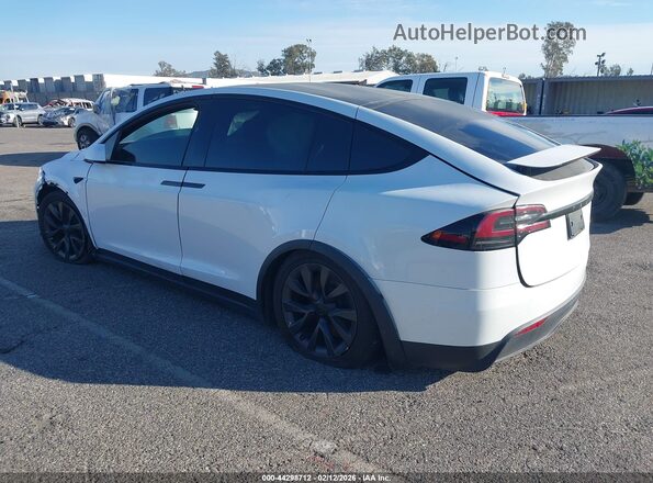 7SAXCDE56RF435060 2024 TESLA MODEL X White Trasero izquierdo