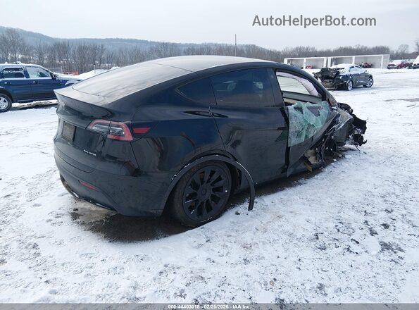 7SAYGAEE0NF381904 2022 TESLA MODEL Y Black Tył prawy