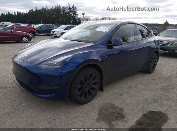7SAYGAEE1SF240173 2025 TESLA MODEL Y Blue Vista tres cuartos delantera izquierda