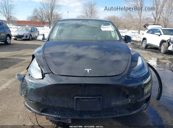 7SAYGAEE4PF829385 2023 TESLA MODEL Y Black Dashboard view