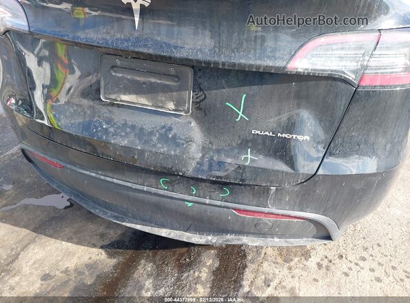 7SAYGAEE4PF829385 2023 TESLA MODEL Y Black 