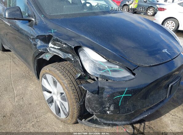 7SAYGAEE4PF829385 2023 TESLA MODEL Y Black 