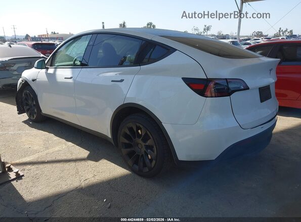 7SAYGAEEXPF800652 2023 TESLA MODEL Y White Tył lewy