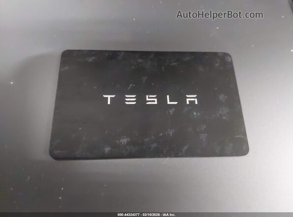 7SAYGAEEXRF214729 2024 TESLA MODEL Y White 