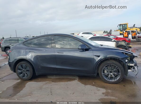 7SAYGDED0SA353733 2025 TESLA MODEL Y Серый Вид задней части салона