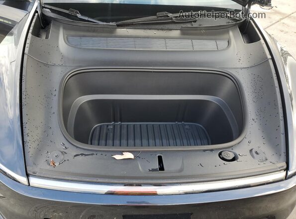 7SAYGDED1TF429187 2026 TESLA MODEL Gray Vista interior trasera