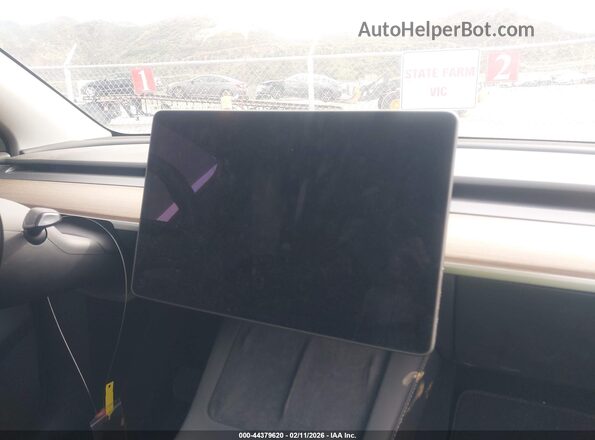 7SAYGDED3RF152664 2024 TESLA MODEL Y Black 