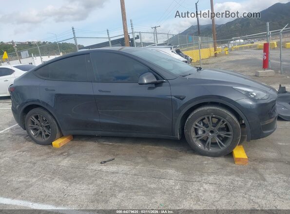 7SAYGDED3RF152664 2024 TESLA MODEL Y Black 
