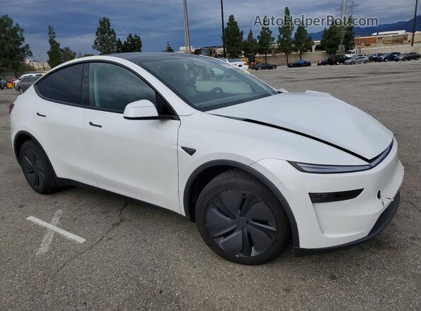7SAYGDED3TF445035 2026 TESLA MODEL Белый Передняя правая четверть