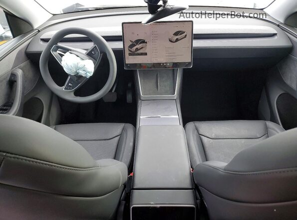 7SAYGDED3TF445035 2026 TESLA MODEL Белый Вид панели приборов
