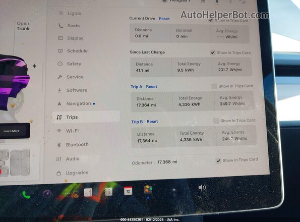 7SAYGDEDXPF977727 2023 TESLA MODEL Y Gray Հետևի նստատեղերի տեսք