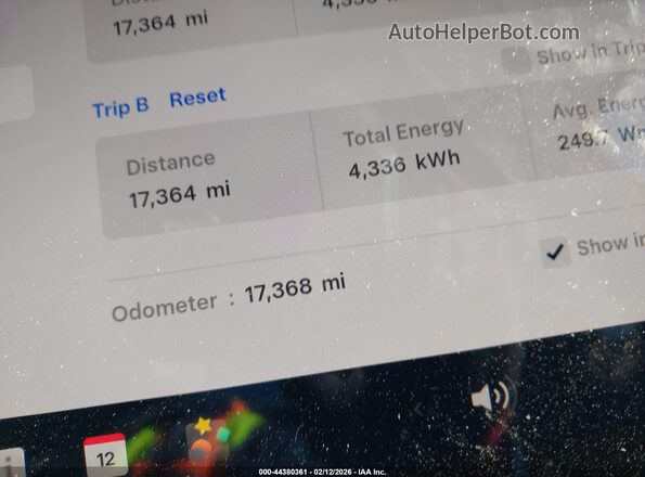 7SAYGDEDXPF977727 2023 TESLA MODEL Y Gray 