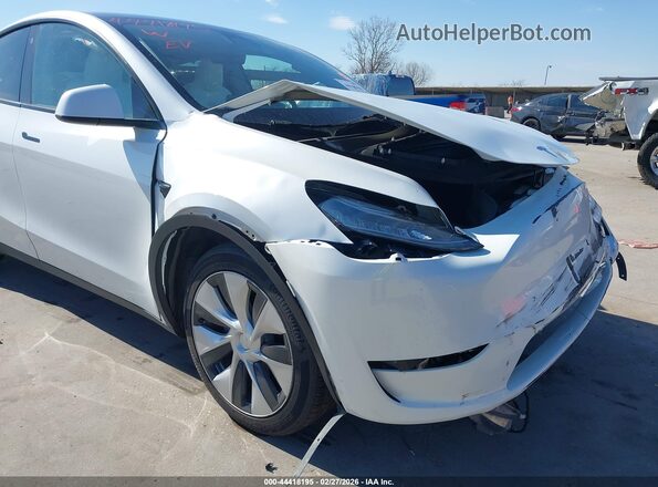 7SAYGDEE0PA090711 2023 TESLA MODEL Y White Դիմացի տեսք