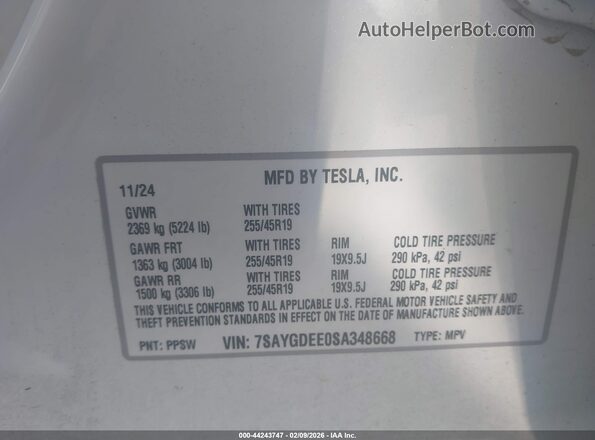 7SAYGDEE0SA348668 2025 TESLA MODEL Y White Widok komory silnika