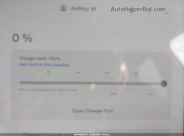 7SAYGDEE0SA348668 2025 TESLA MODEL Y White 