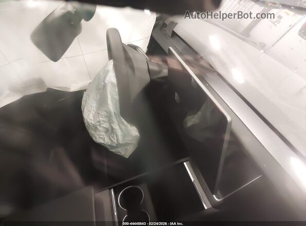7SAYGDEE0TA498314 2026 TESLA MODEL Y Gray 