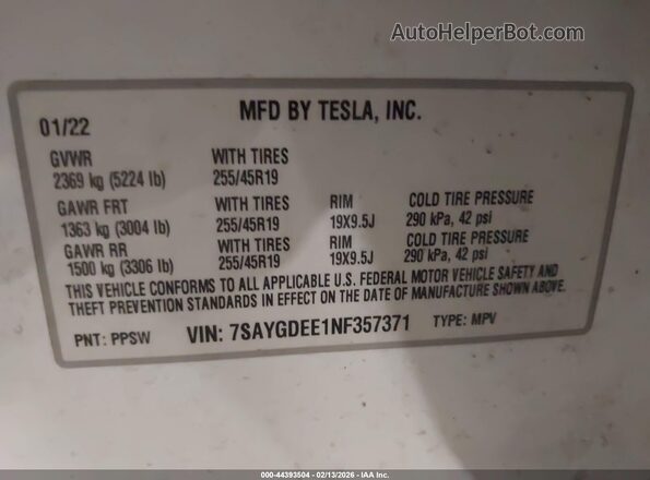 7SAYGDEE1NF357371 2022 TESLA MODEL Y White Շարժիչի բաժամունքի տեսք