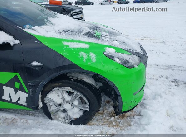 7SAYGDEE1PF609994 2023 TESLA MODEL Y Green წინა ხედი
