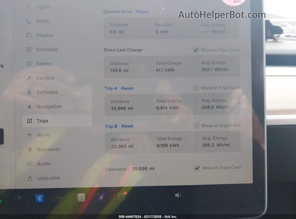 7SAYGDEE1RF199748 2024 TESLA MODEL Y Silver 