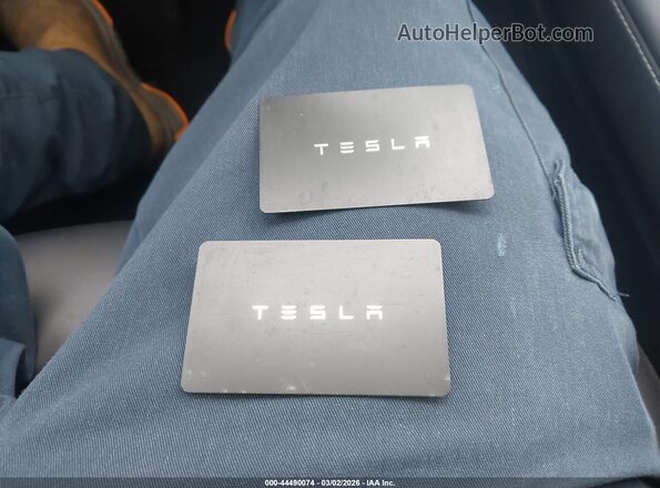 7SAYGDEE3PF687399 2023 TESLA MODEL Y White Dashboard view