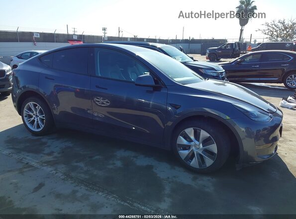 7SAYGDEE3PF866008 2023 TESLA MODEL Y Gray Սարքավորումների վահանակի տեսք