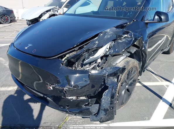 7SAYGDEE3SF303744 2025 TESLA MODEL Y Black Vista frontal
