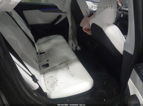 7SAYGDEE3TF437249 2026 TESLA MODEL Y Gray Vista de la etiqueta del VIN