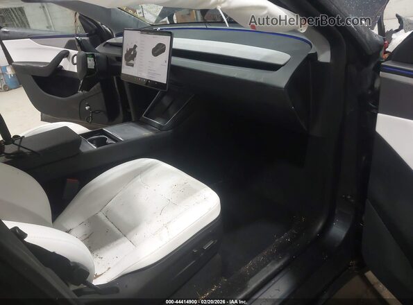 7SAYGDEE3TF437249 2026 TESLA MODEL Y Gray Vista interior delantera
